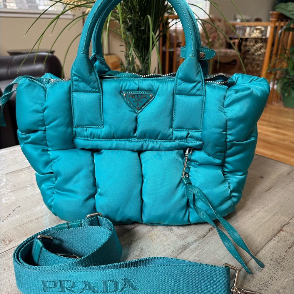 💫SOLD Prada Puffy 💫 Turquoise tote with crossbody strap